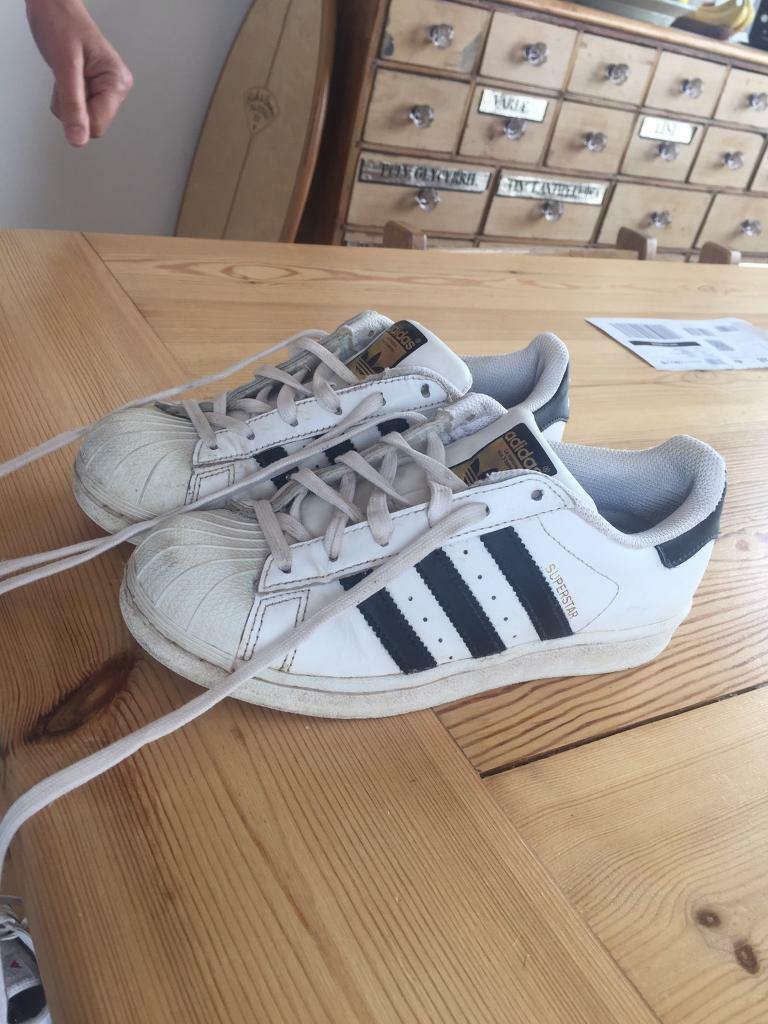 size 3 adidas superstar